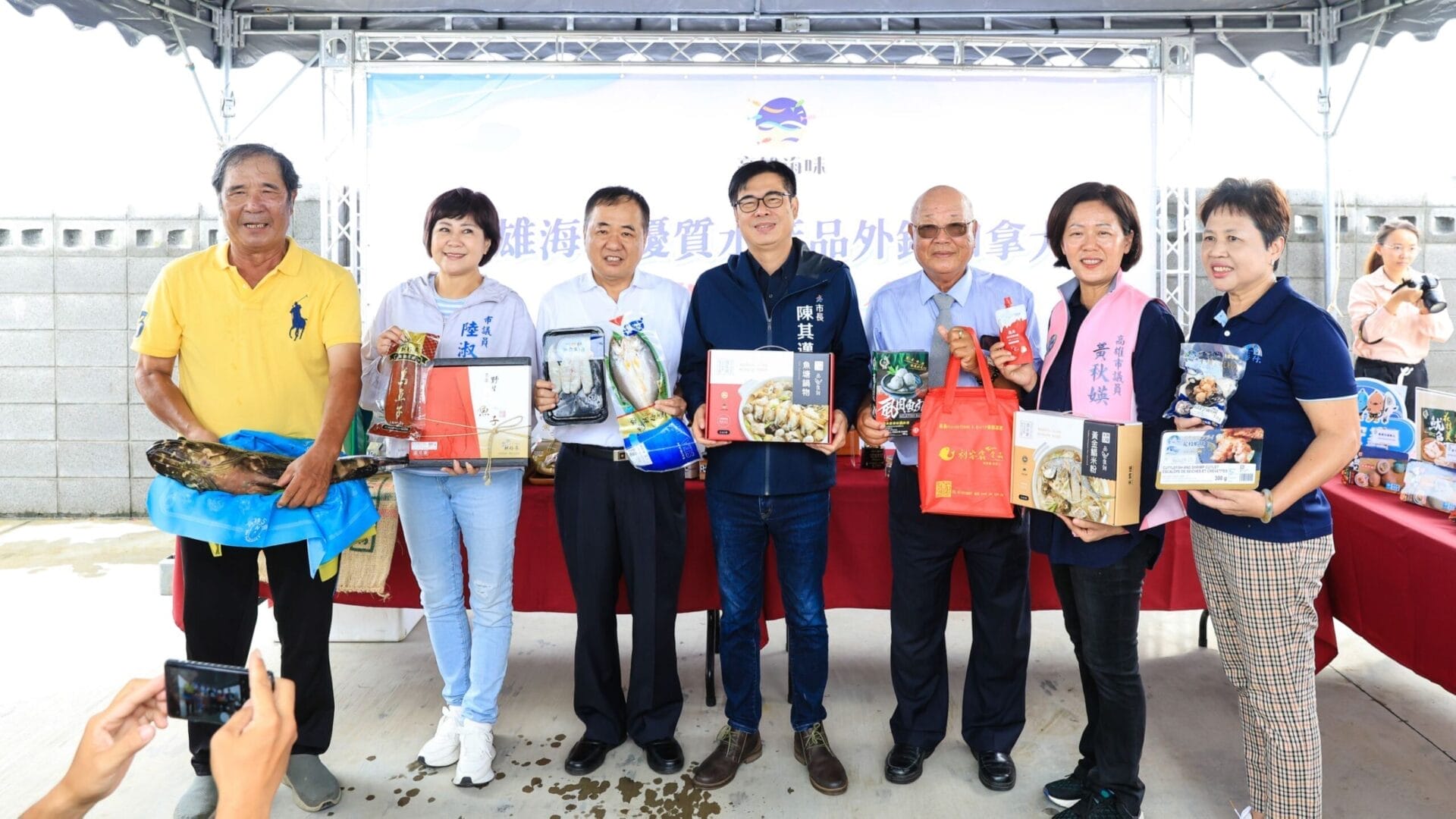 1120811高雄海味封櫃外銷加拿大08