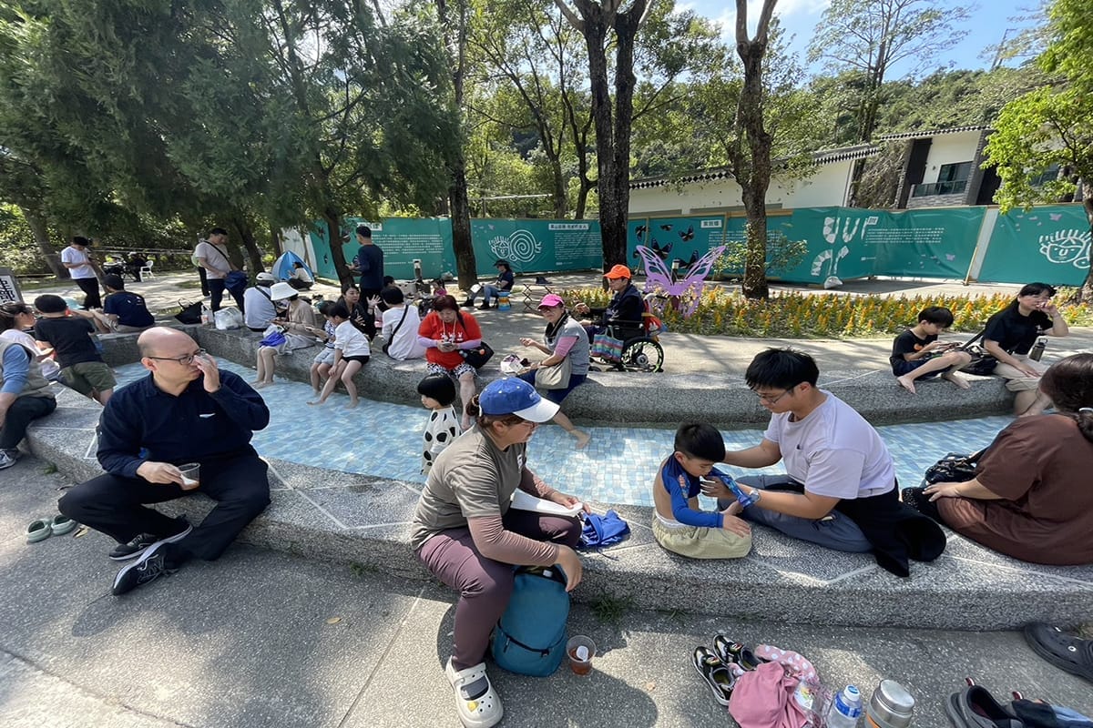 a0228免費搭觀光巴士遊茂林2