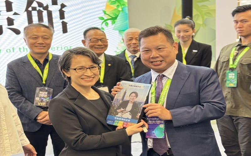 a0317副總統參訪智慧城市展5