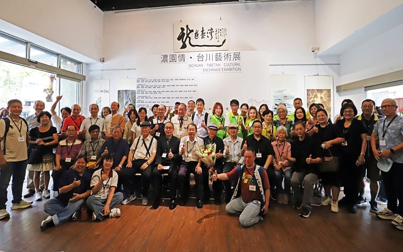 a0418知名國際書法大師吳威儀策劃1