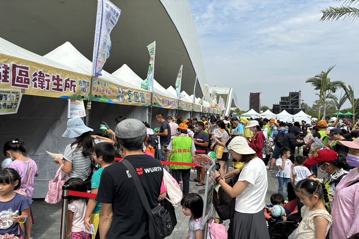 a0519中華郵政攜手紙風車劇團2