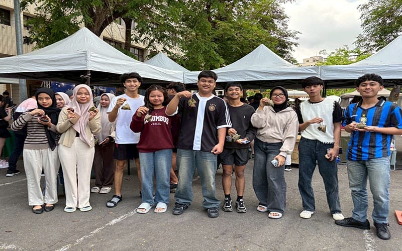 a0529輔英科大熱鬧滾滾迎端午3