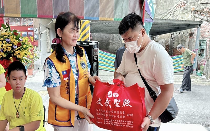 a0721「我們服務」2