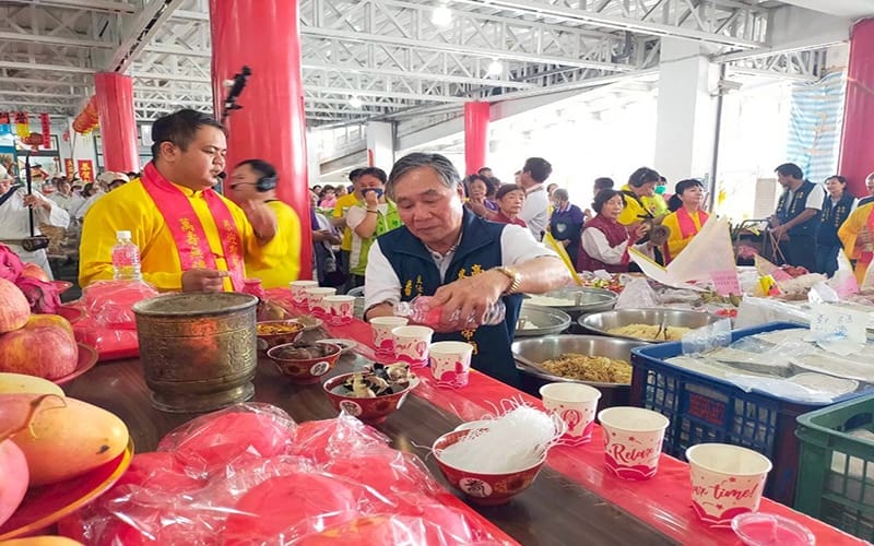 a0908東照山關帝廟普渡結合公益數十載4