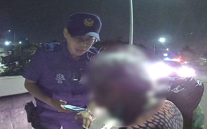 a1121寒夜迷途不孤單2