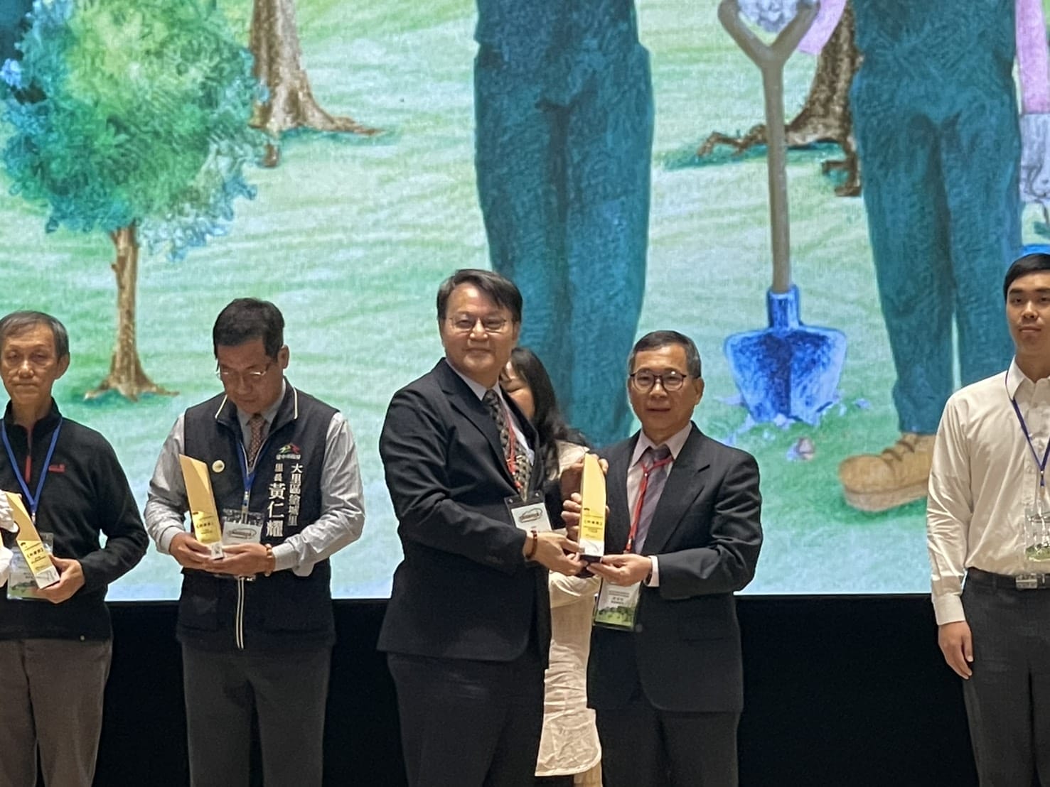 a1226致力永續環境獲肯定2