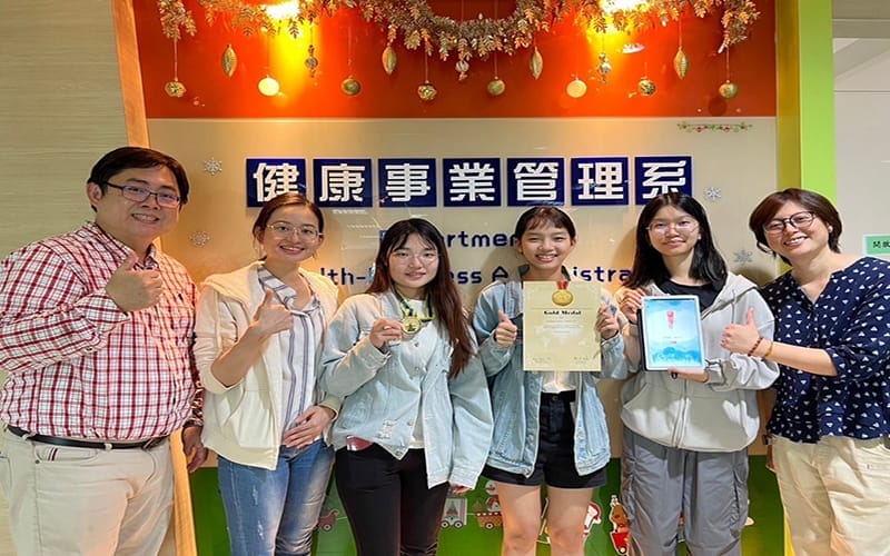 a0218輔英科大「智慧型解剖跑台app」1