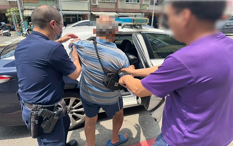 a0428老翁外出採買不慎跌倒2