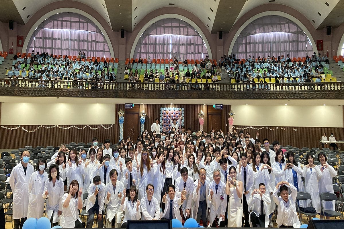 a0515從學堂到臨床承醫護使命6