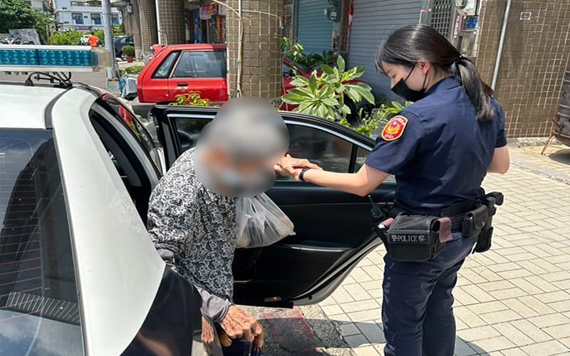 a0824楠梓分局楠梓派出所所長朱家宏1