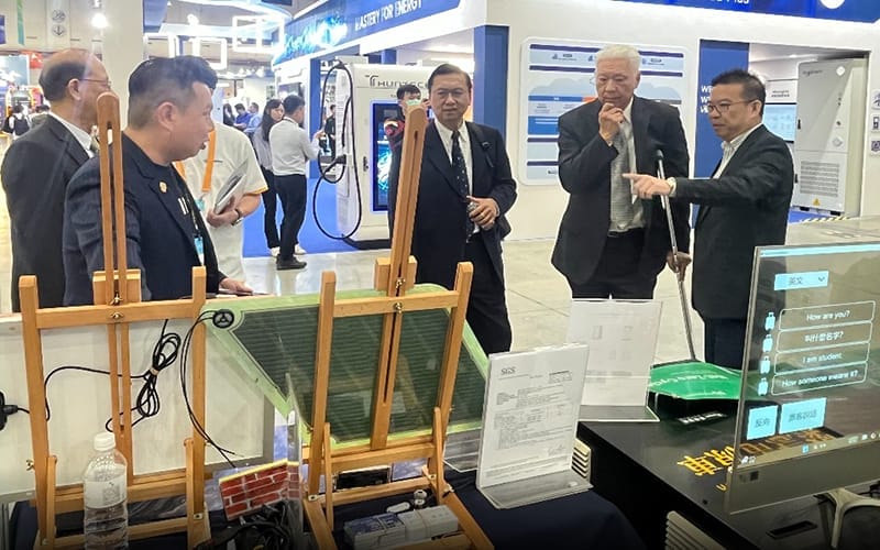 a1030牆面到雲端2